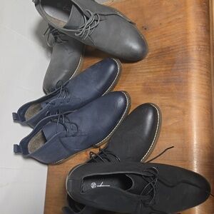 3 Pairs of Toecap Footwear Men's GREY-BLUE-BLA Chukka Boots. TONS OF LIFE LEFT